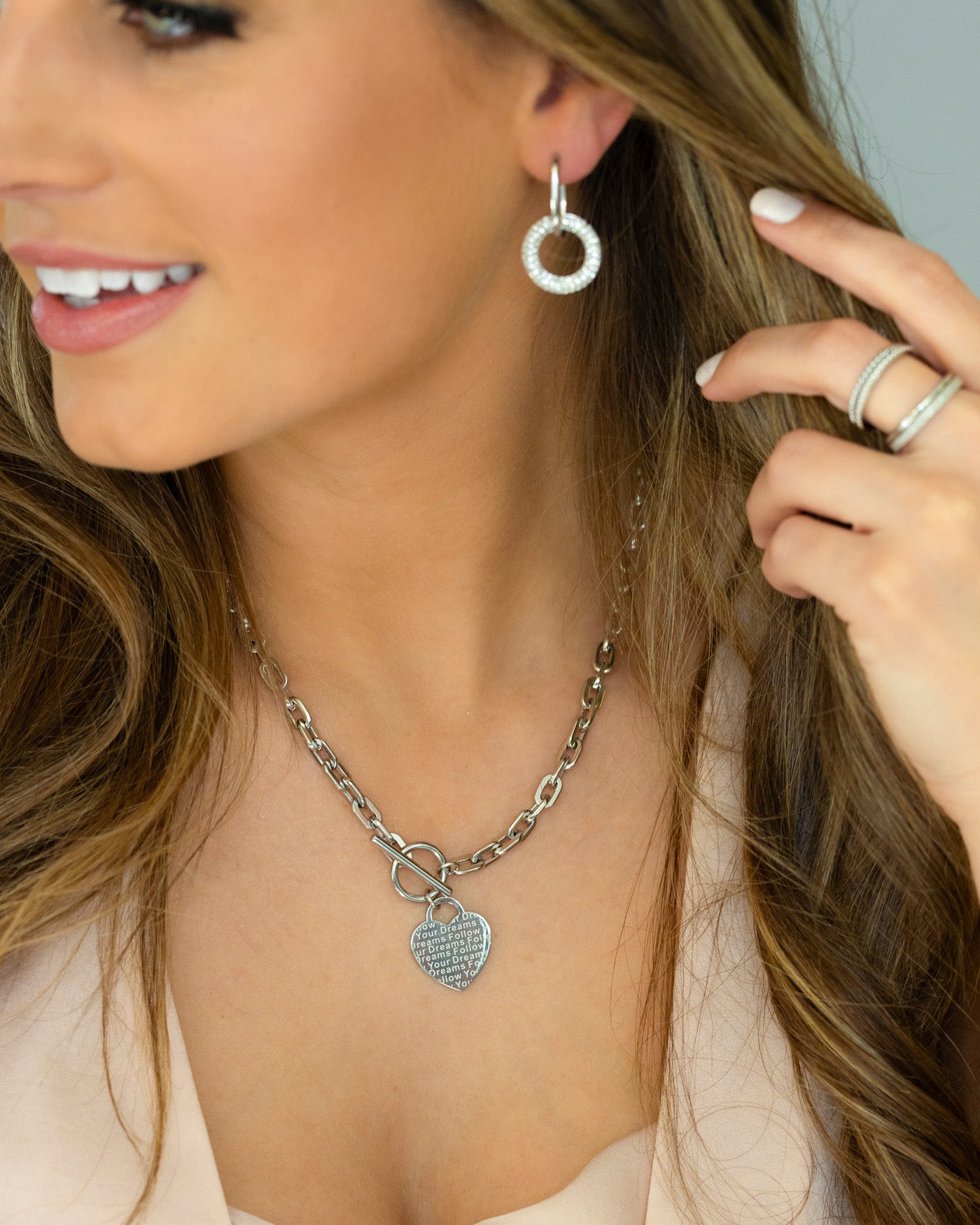 Heart Toggle Necklace Gold